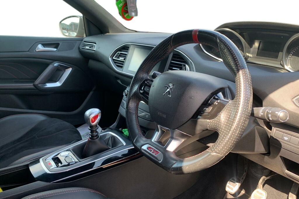 Peugeot 308 1.6 Thp 250 Gti By Peugeot Sport Red #3