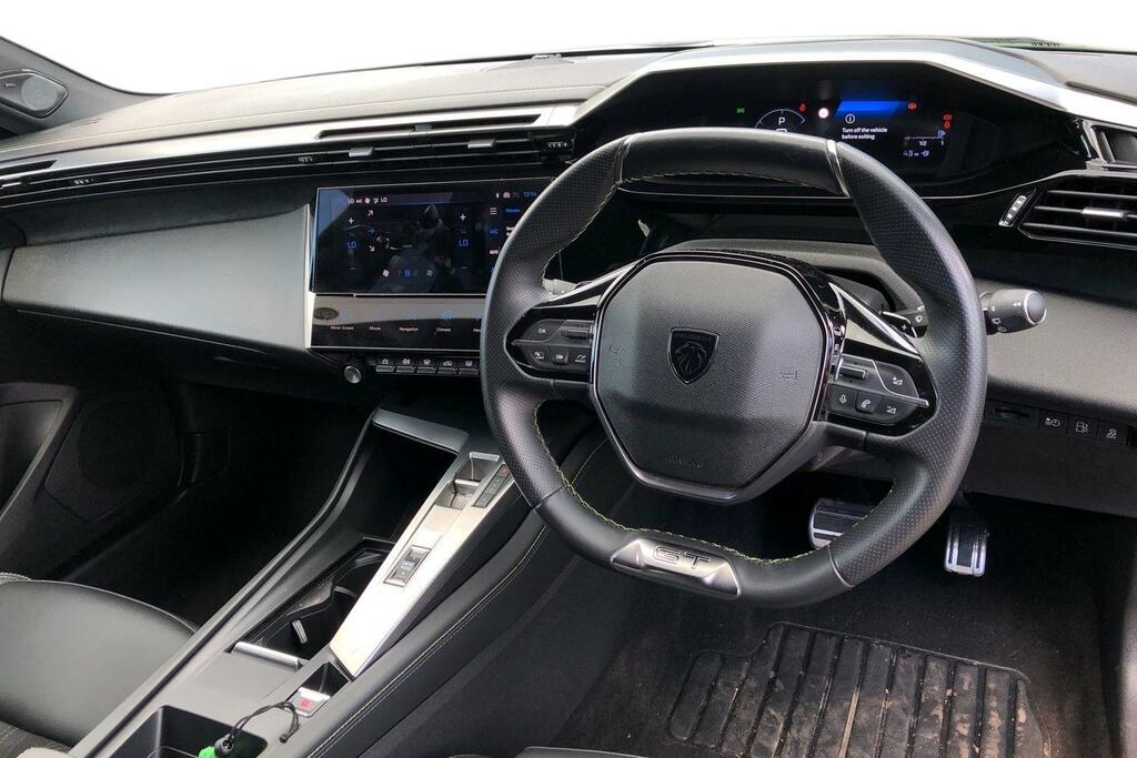Peugeot 308 1.6 Plug-in Hybrid 225 Gt Premium E-eat8 Green #3