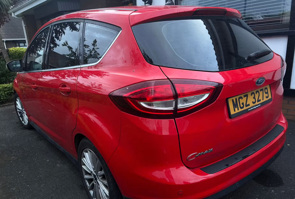 Ford C-Max 1.0 Ecoboost Titanium Red #2