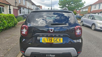 Dacia Duster 1.6 Sce Comfort Black #2