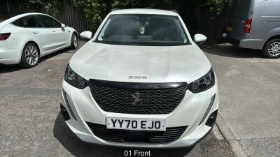 Peugeot 2008 1.2 Puretech Active Black #2