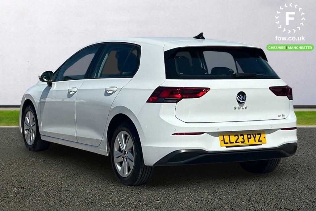 Volkswagen Golf 1.5 Etsi 150 Life Dsg LL23PYZ White #2