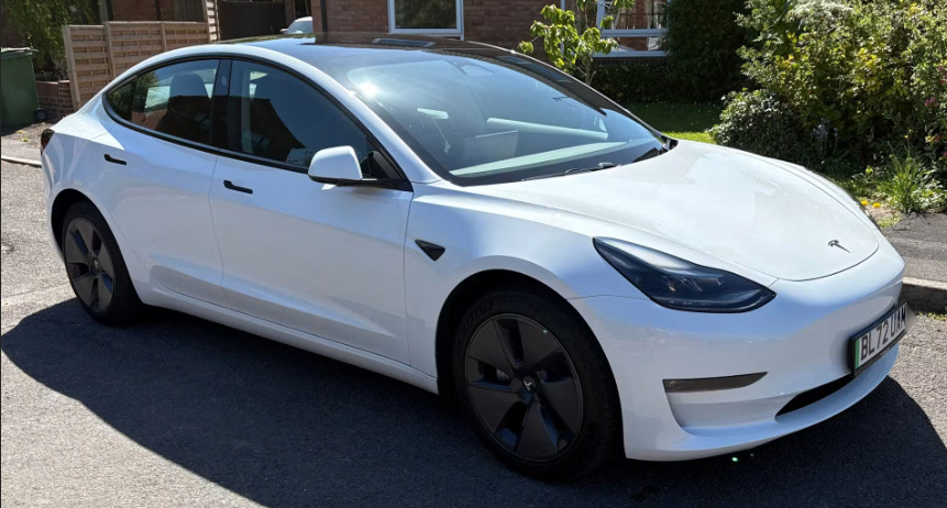 Tesla Model 3 Long Range Awd White