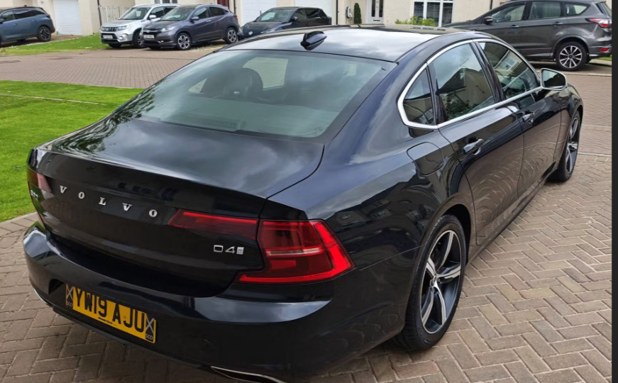 Volvo S90 2.0 D4 R Design Geartronic Black #2