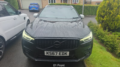 Volvo XC60 D4 R-design Silver #1