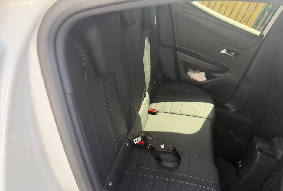 Vauxhall Mokka-e 100Kw Ultimate Edition 50Kwh White #4