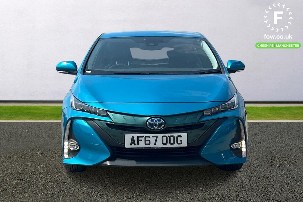 Toyota Prius+ Business Edition Plus Red #21