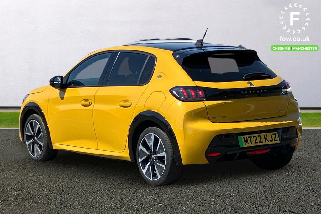 Peugeot e-208 100Kw Gt 50Kwh MT22KJZ Yellow #2