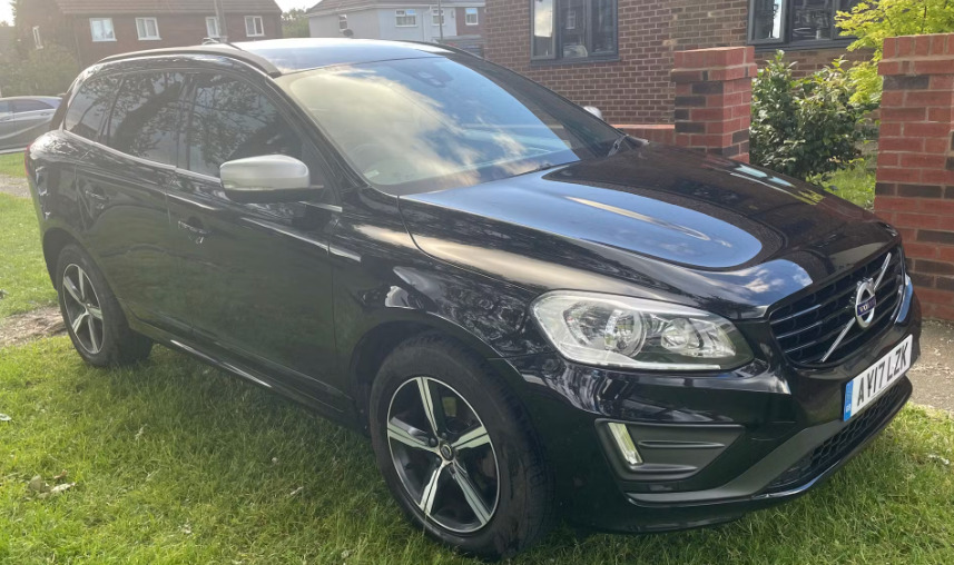 Volvo XC60 D4 190 R Design Nav Geartronic Black