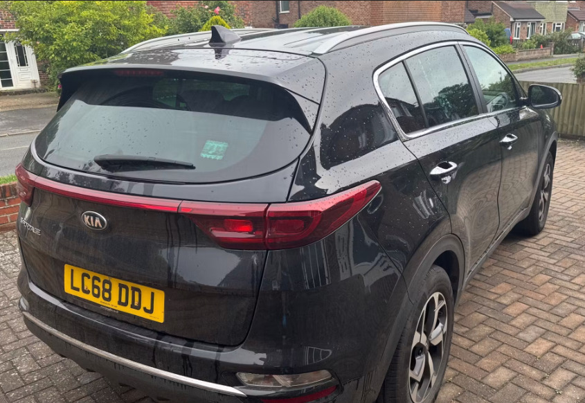 Kia Sportage  Silver #2