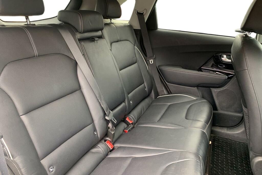 Kia e-Niro 64Kwh 4 Suv 201 Bhp Silver #18