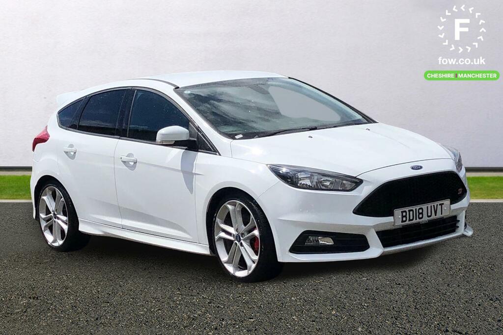 Ford Focus 2.0T Ecoboost St-2 Navigation White