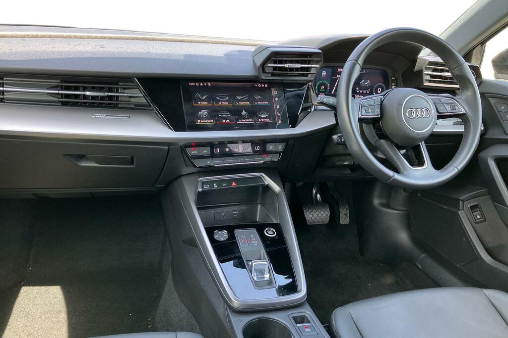 Audi A3 40 Tfsi E Sport S Tronic KE73DVC Black #4