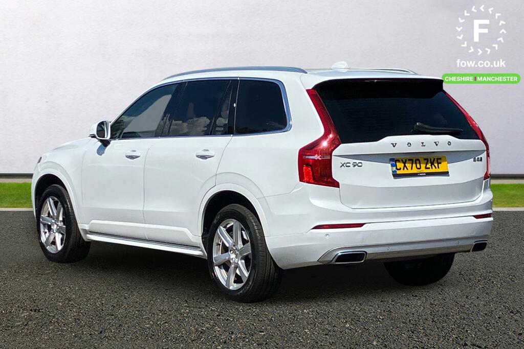 Volvo XC90 2.0 B5p 250 Momentum Pro Awd Gtron CX70ZKF White #2