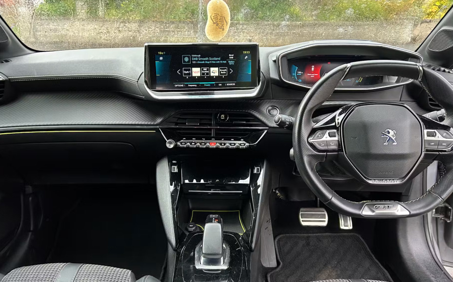 Peugeot e-208 100Kw Gt 50Kwh Grey #3