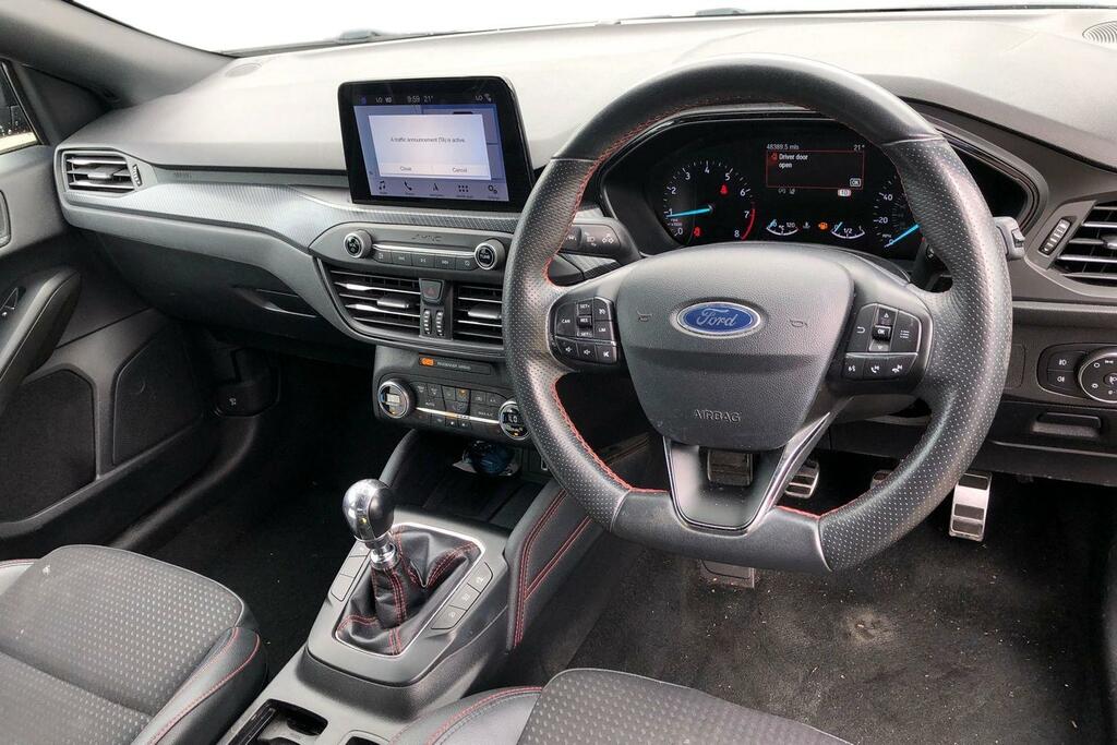 Ford Focus 1.0 Ecoboost 125 St-line X YS69YRL Black #3