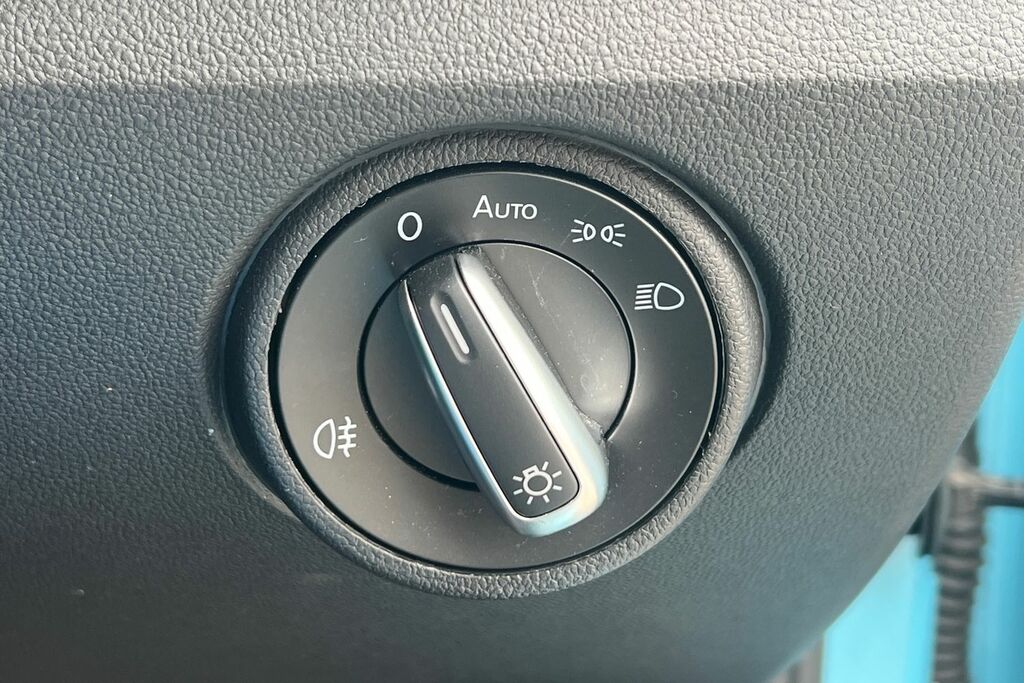 Volkswagen e-Up E-up Black #16