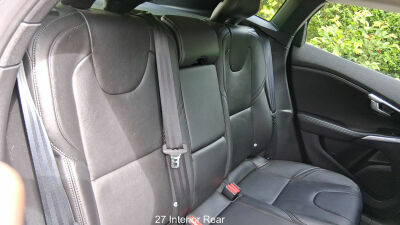 Volvo V40 T3 152 Inscription Geartronic Black #4