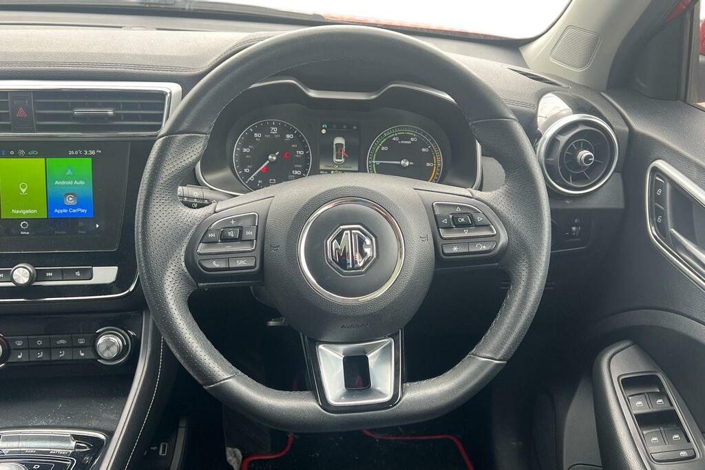 MG ZS 105Kw Exclusive Ev 45Kwh MT71OYB Red #5