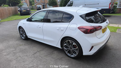 Ford Focus St-line Style 1.0T 125Ps Ecoboost White #2