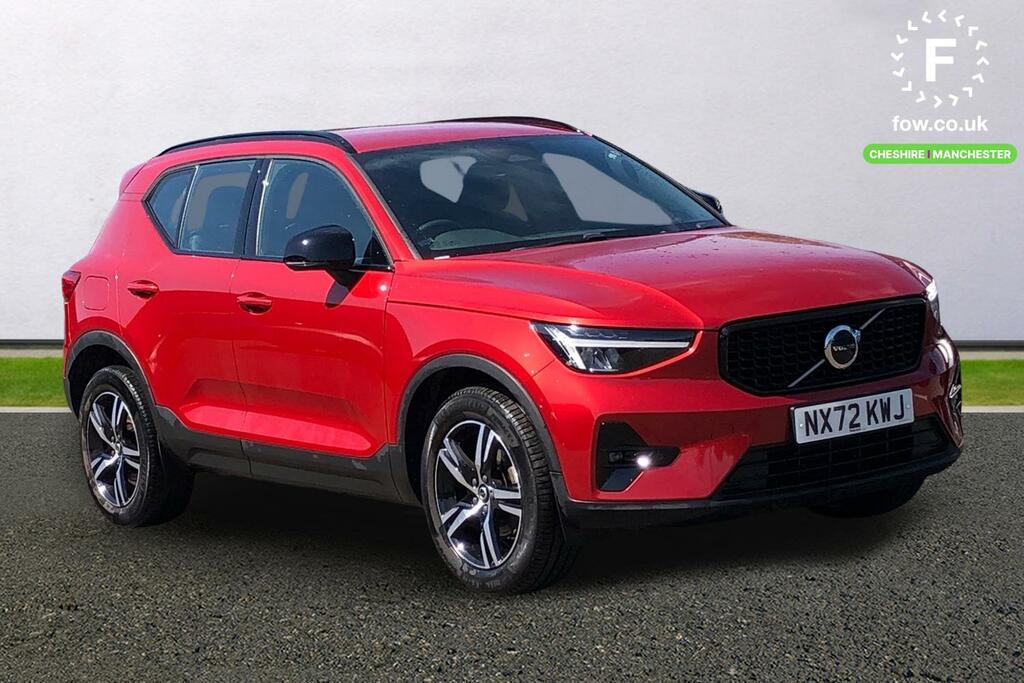 Volvo XC40 2.0 B3p Plus Dark Red