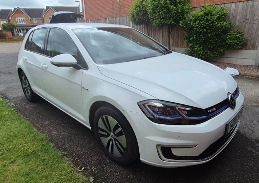 Volkswagen e-Golf 99Kw E-golf 35Kwh White