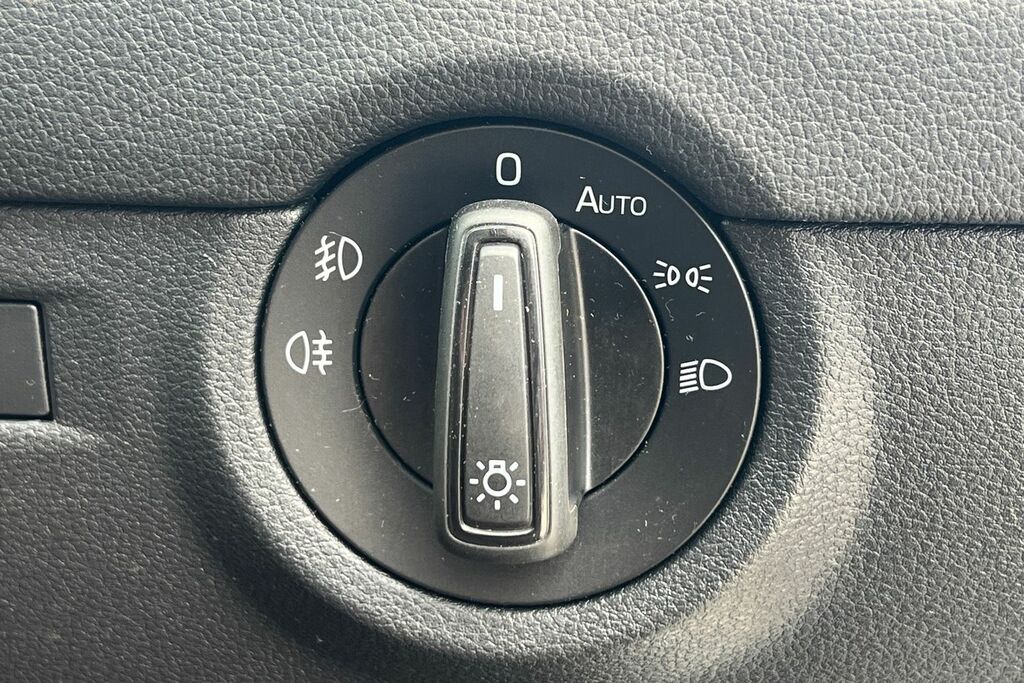 Skoda Octavia 2.0 Tdi Laurin Silver #18