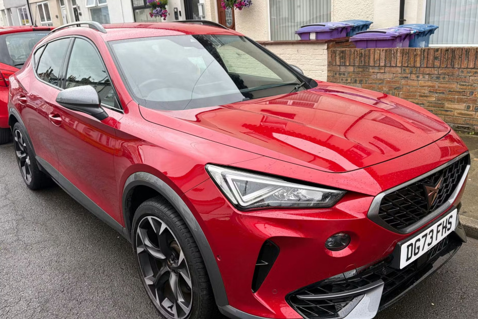 Cupra Formentor 2.0 Tsi 310 Vz2 Dsg 4Drive Red