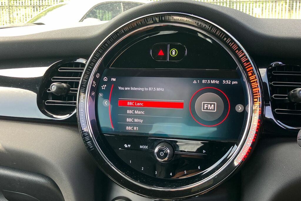 Mini Hatch 135Kw Cooper S Level 2 33Kwh NA23ZXE Black #6