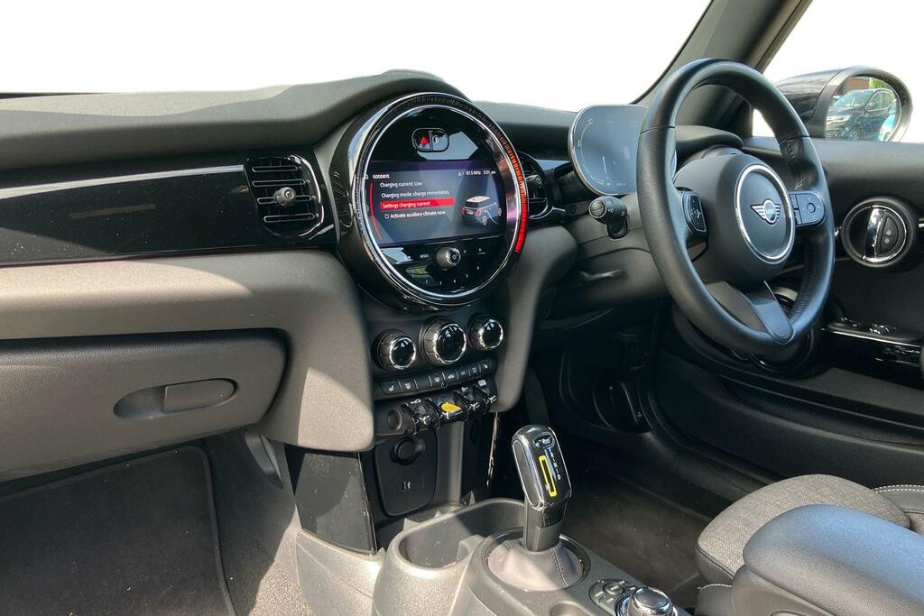Mini Hatch 135Kw Cooper S Level 2 33Kwh NA23ZXE Black #4