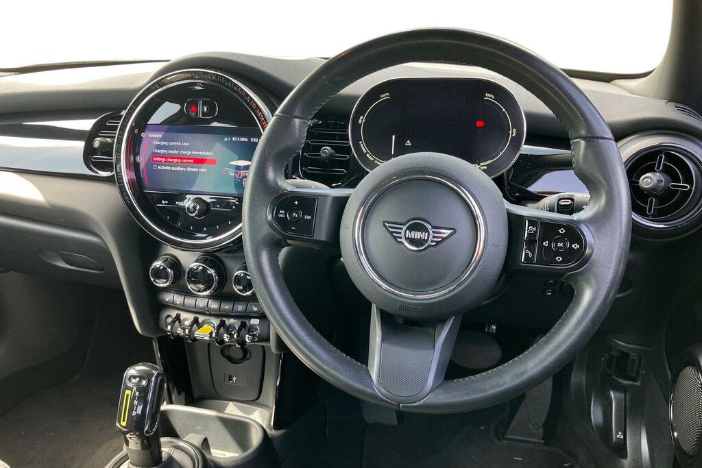 Mini Hatch 135Kw Cooper S Level 2 33Kwh NA23ZXE Black #5