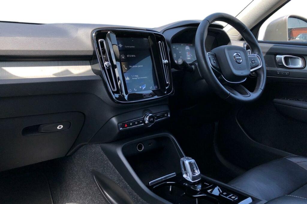 Volvo XC40 2.0 T4 Inscription Awd Geartronic YA20ZZE Grey #4