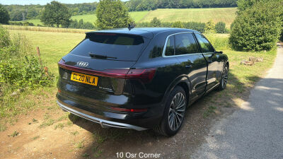 Audi E-tron 230Kw 50 Quattro 71Kwh S Line Cs Black #4