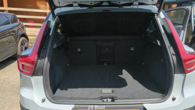 Volvo XC40 Recharge Pro, Twin Motor Red #7