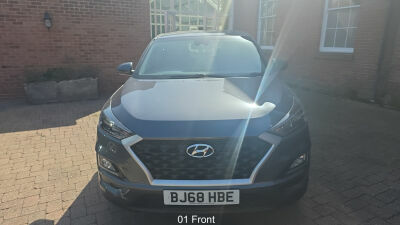 Hyundai Tucson  White #1