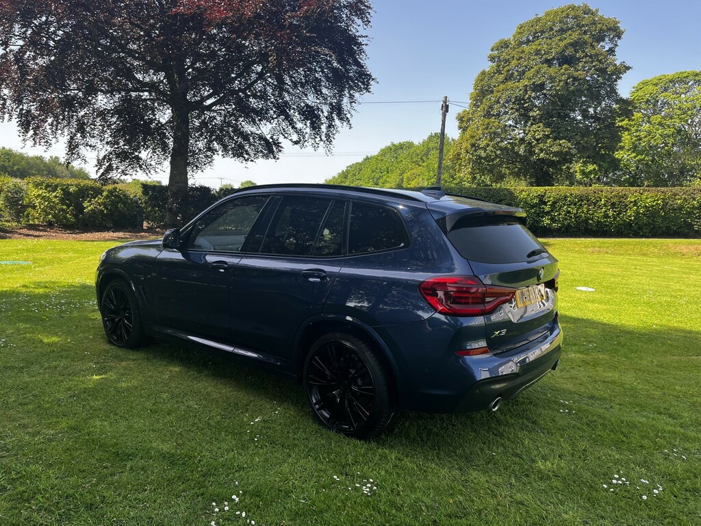 BMW X3 Wheelchair Accessible Vehicle 2.0 X3 Xdrive Black MM69EYU Blue #3