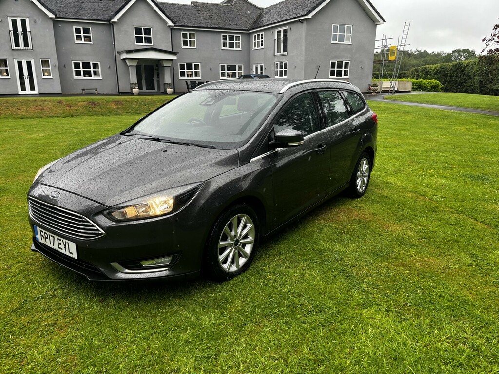 Ford Focus Estate 1.5 Tdci Titanium,sat Nav,alloys Plus More, Grey