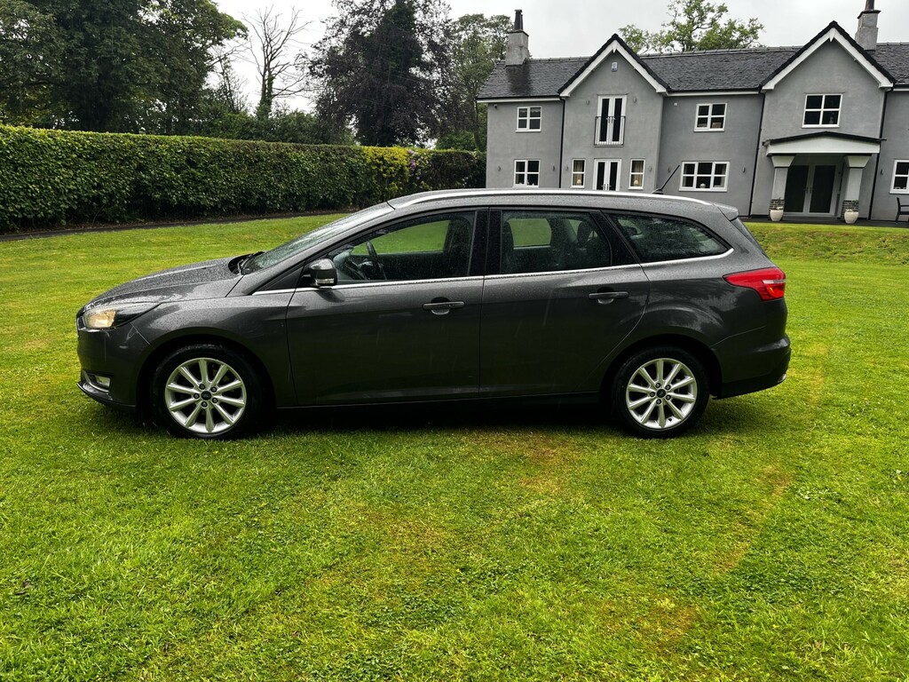 Ford Focus Estate 1.5 Tdci Titanium,sat Nav,alloys Plus More, FP17EYL Grey #6