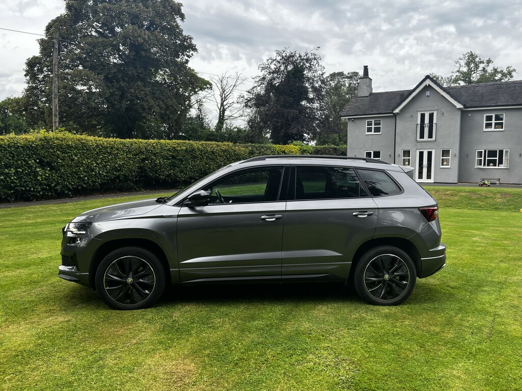 Skoda Karoq Suv 1.5 Tsi Act Sportline,sat Nav,pan Roof,black P EU22JZC Grey #5