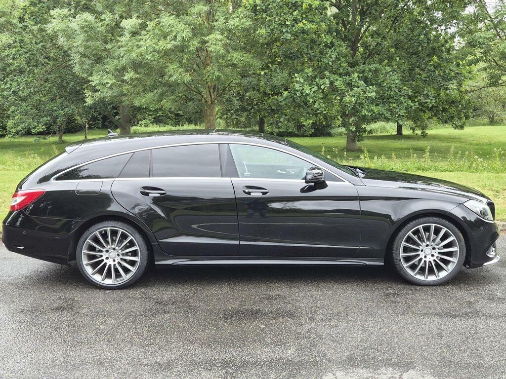Mercedes-Benz CLS 2.1 Cls220d Amg Line Premium Shooting Brake G-tr Black #2
