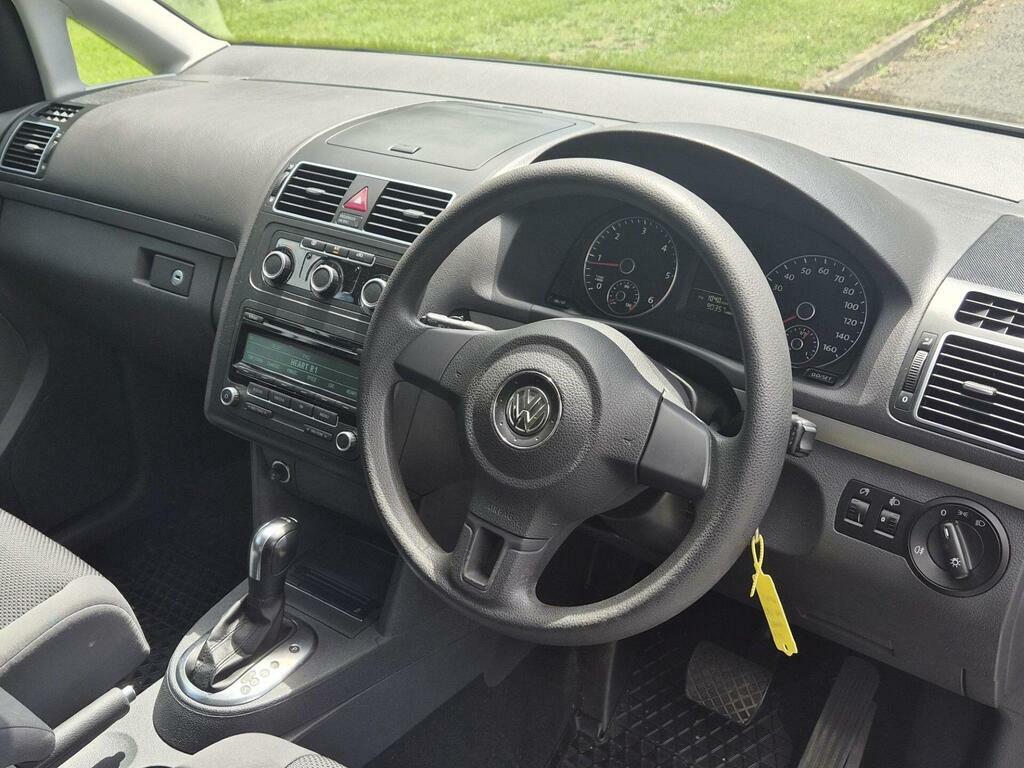 Volkswagen Touran Bluemotion Tech Se White #16