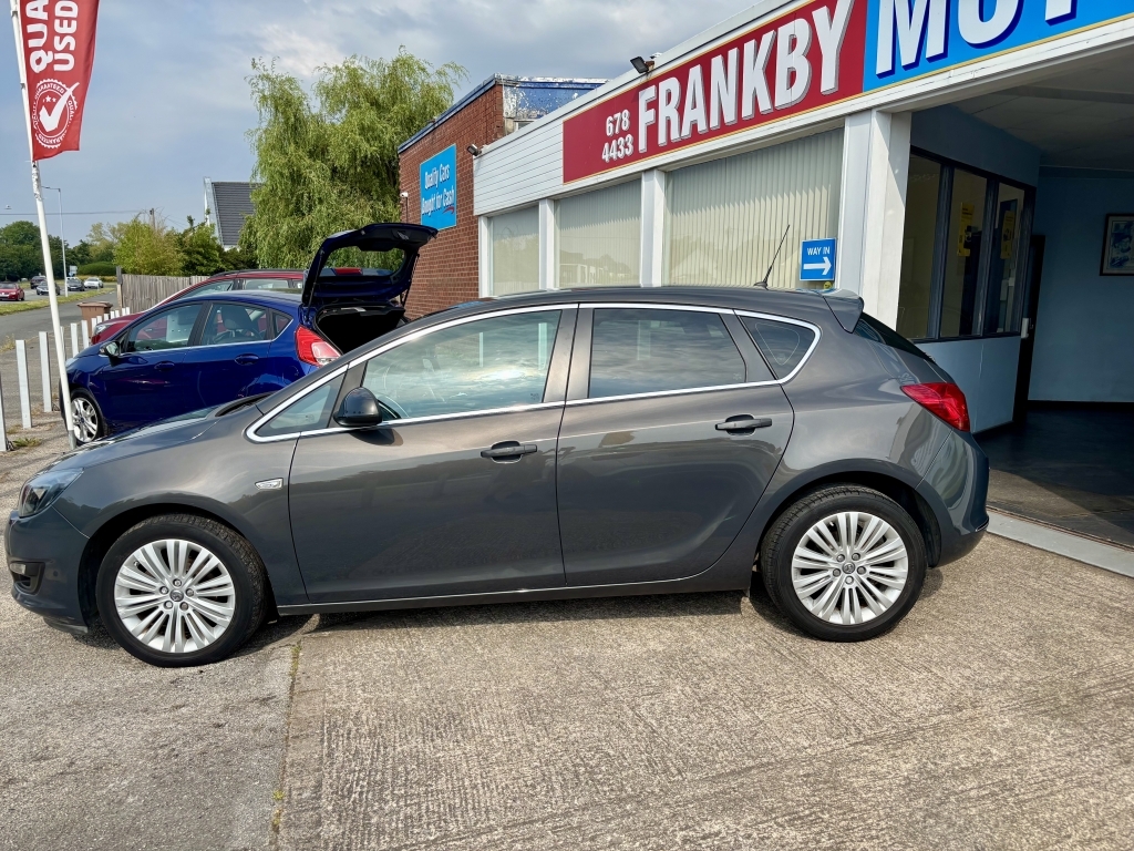 Vauxhall Astra 1.4 Excite Grey #2