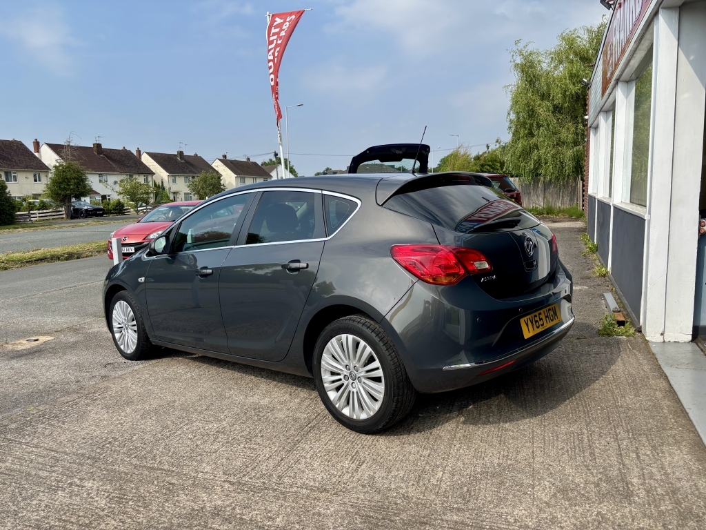 Vauxhall Astra 1.4 Excite Grey #3