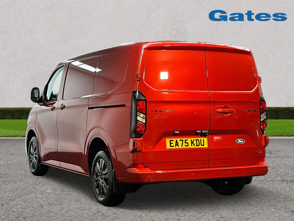 Ford Transit Custom 280 Swb 2.0 Tdci Limited 136Ps EA75KDU Red #6