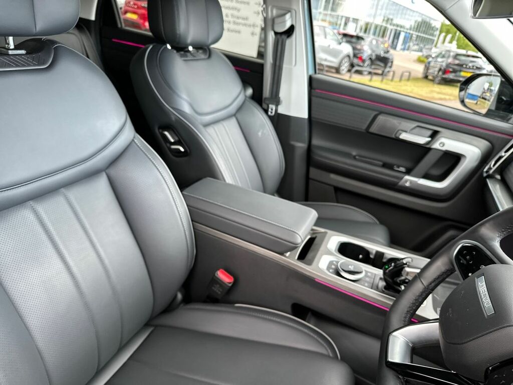 JAECOO 7 1.6T Awd Luxury 7Dct 2026 Silver #12