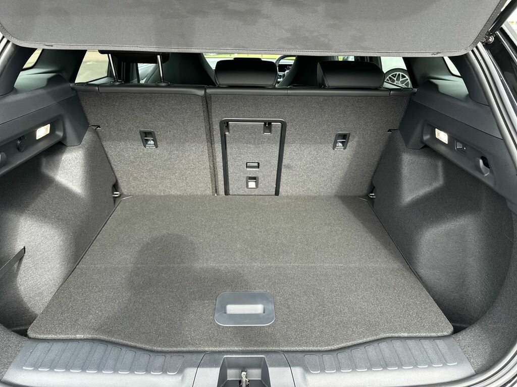 Ford Explorer Premium Grey #34