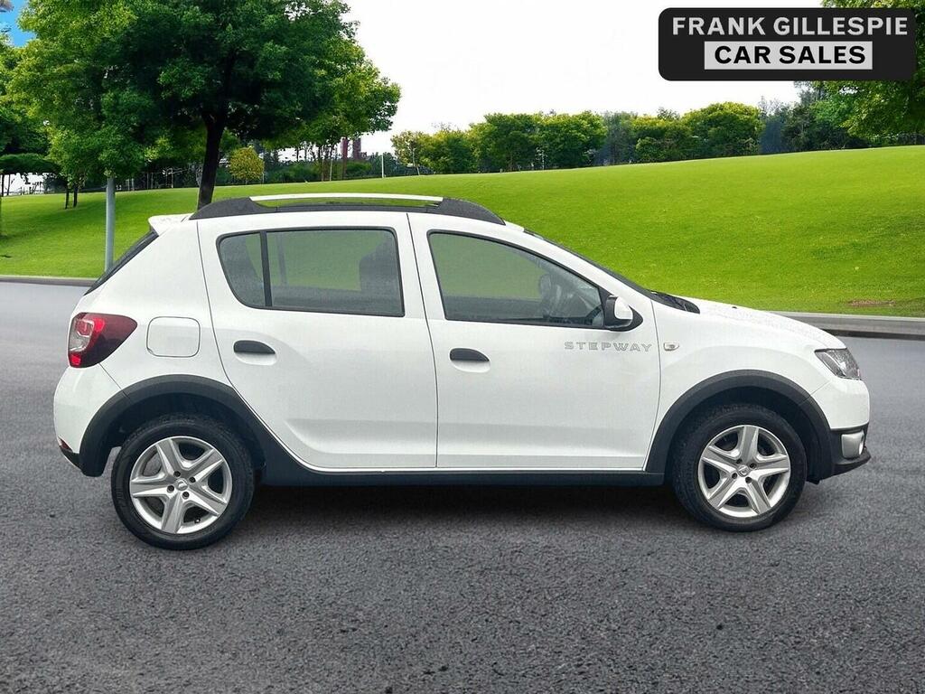 Dacia Sandero Stepway Hatchback 0.9 Tce Ambiance Euro 5 201414 White