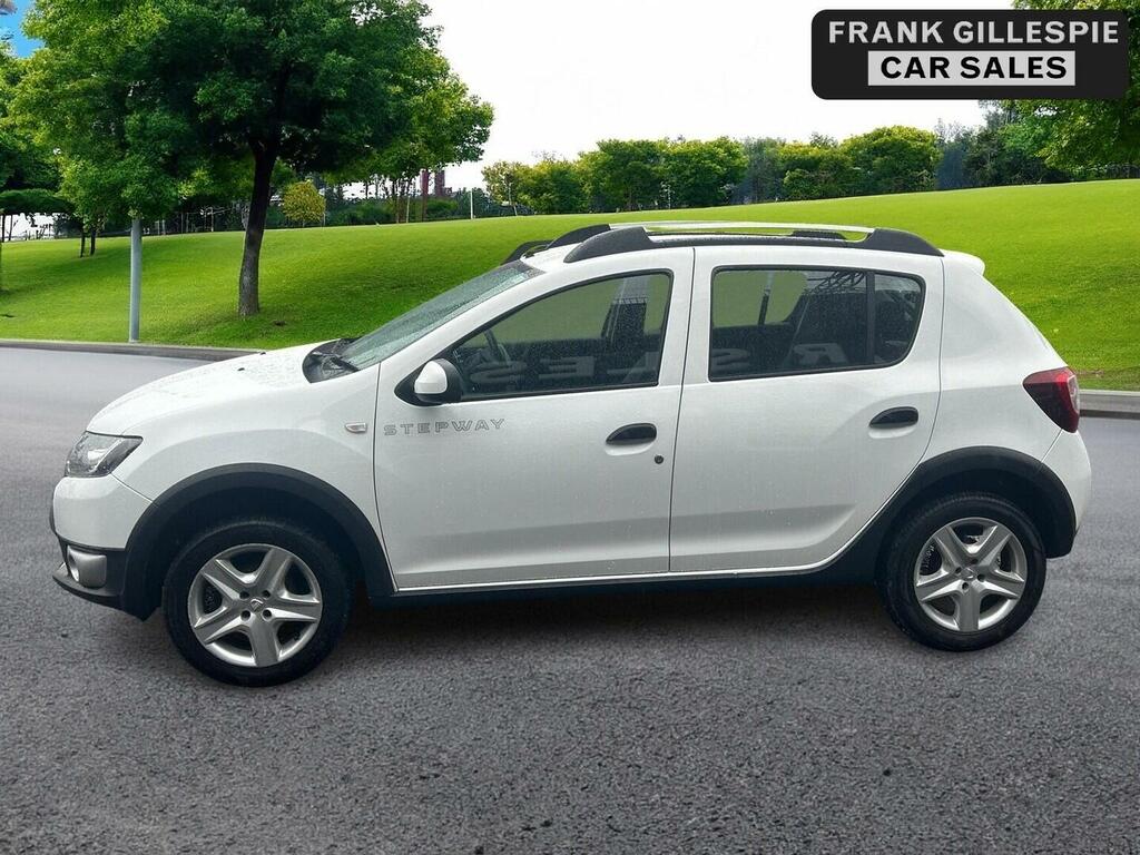 Dacia Sandero Stepway Hatchback 0.9 Tce Ambiance Euro 5 201414 SH14FSG White #2