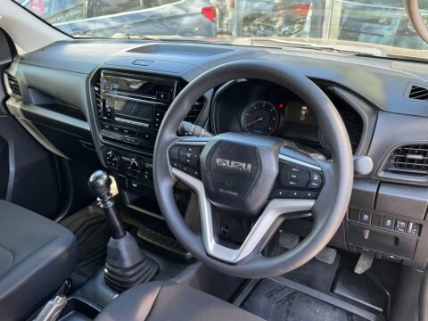 Isuzu D-Max 1.9 V-cross Double Cab 4X4 Grey #13