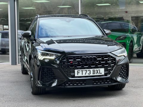 Audi RS Q3 Rs Tfsi Quattro Black #3